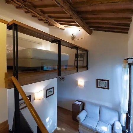 فندق Scacciapensieri Boutique 4*