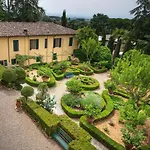 فندق Scacciapensieri Boutique 4*