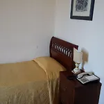 فندق Scacciapensieri Boutique 4*