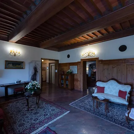 Ξενοδοχείο Scacciapensieri Boutique 4*