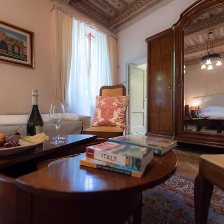 Ξενοδοχείο Scacciapensieri Boutique 4*