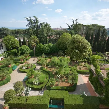 Ξενοδοχείο Scacciapensieri Boutique 4*