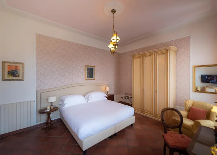 Scacciapensieri Boutique 4* Siena