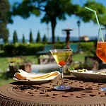 Hotel Scacciapensieri Boutique 4*