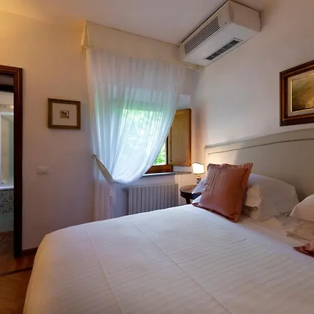 Scacciapensieri Boutique סיינה