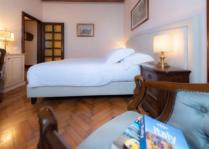 Scacciapensieri Boutique Сієна