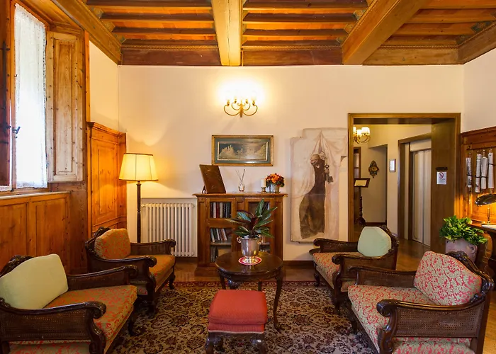 Scacciapensieri Boutique 4* Сієна